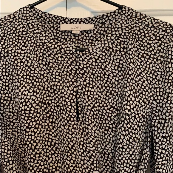 Loft Floral | Tie Waist Dress with Ruffle Sleeve - Picture 2 of 4